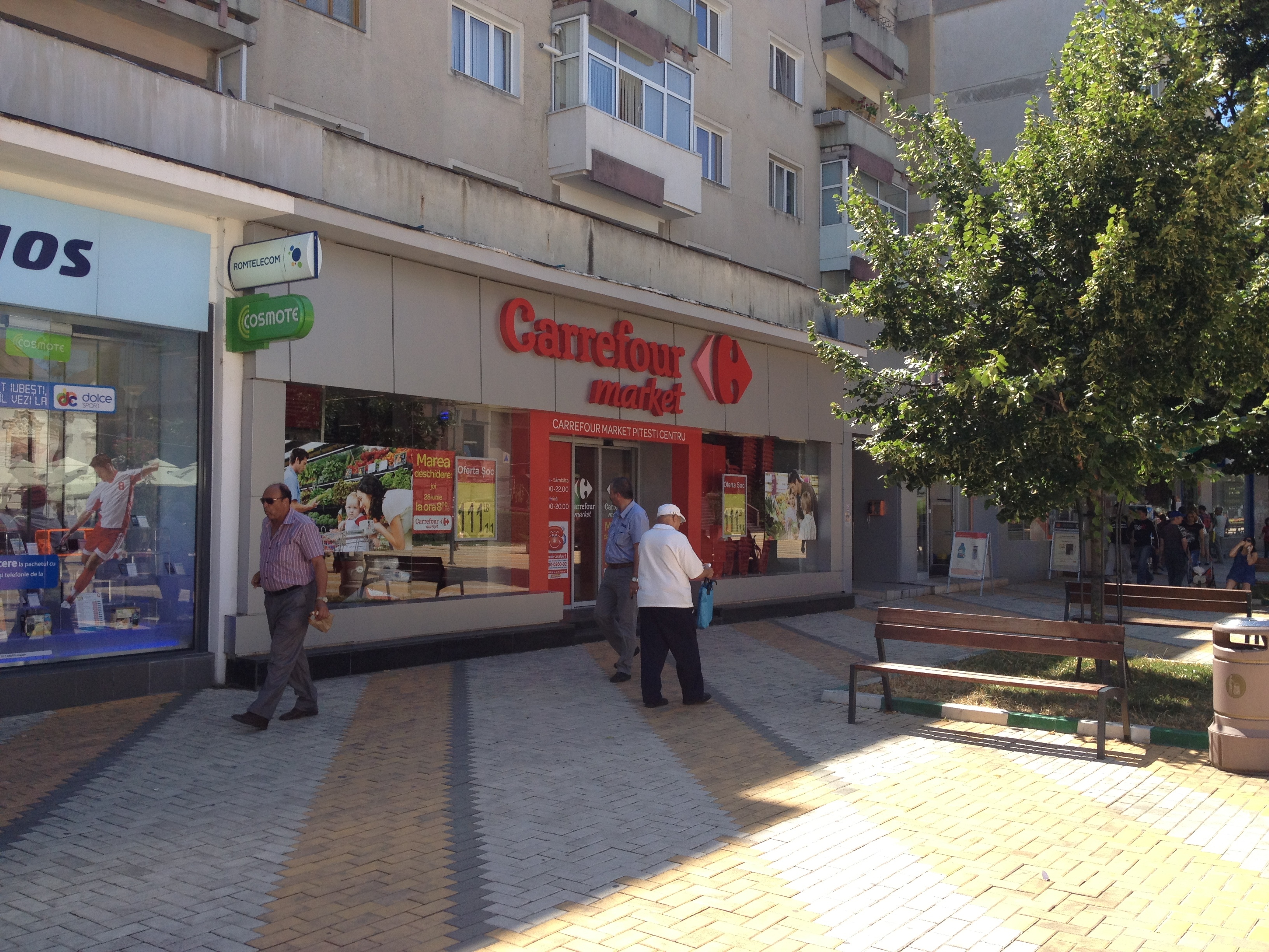 Sedative I need fascism Carrefour deschide al 53-lea supermarket, la Piteşti