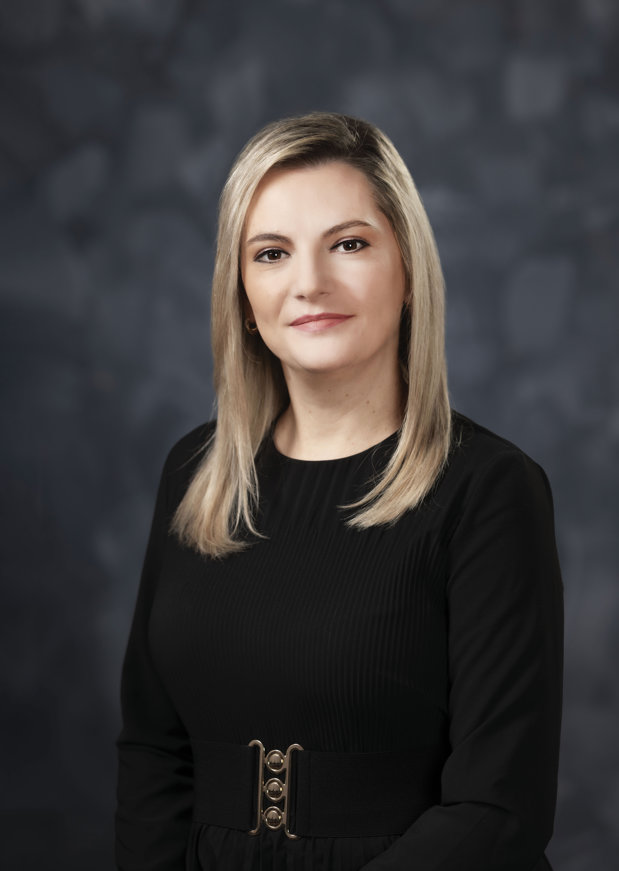 100 Cele mai puternice femei din business. Carmen Polcovnicu, COO, Gity Grill Group