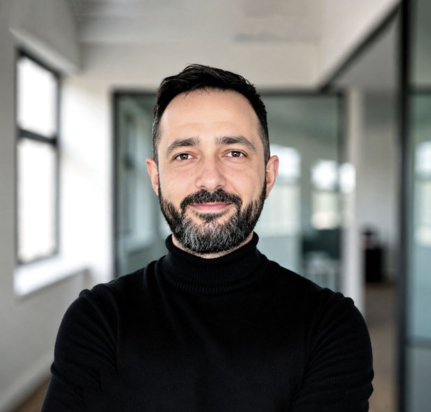 100 Tineri manageri de top. Cine este românul de 40 de ani care conduce peste 500 de magazine Pepco: „Felul în care îţi organizezi viaţa personală spune mai mult despre tine decât orice titlu profesional”