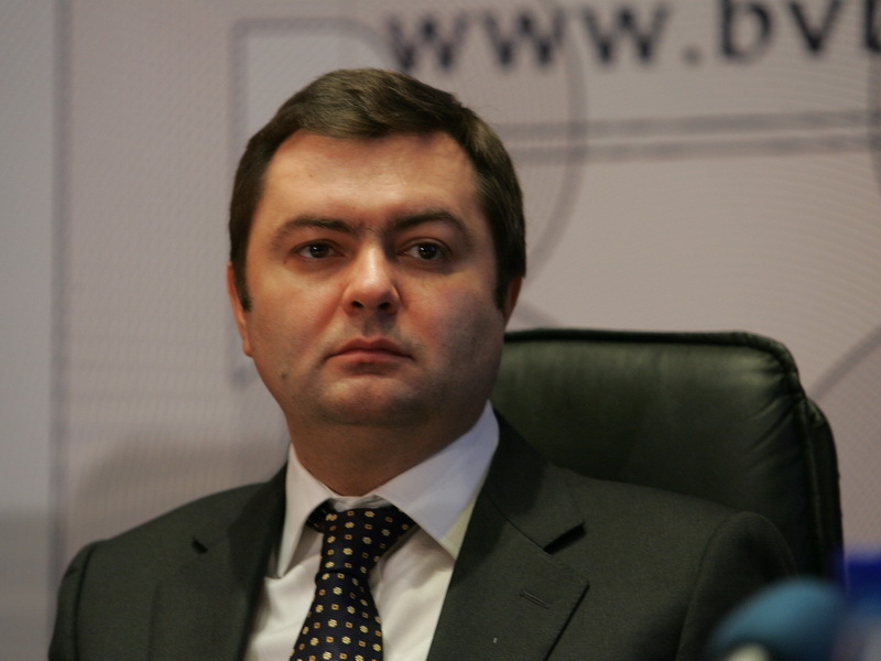 Şeful brokerilor renunţă la mandatul de administrator al Oltchim