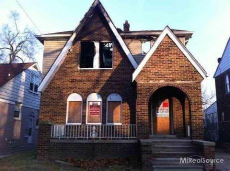 Case care se pot cumpăra acum în falimentarul Detroit cu până în 100 de dolari. Galerie FOTO