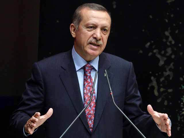Premierul turc vrea să interzică Twitter în Turcia
