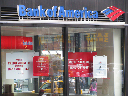 Bank of America va plăti 410 milioane dolari pentru a evita procese grele cu clienţii păgubiţi