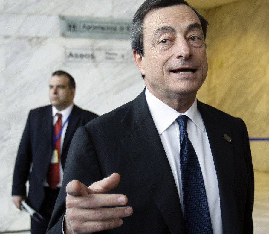 Italianul Mario Draghi se va aşeza pe scaunul de şef al BCE doar dacă vrea Angela Merkel