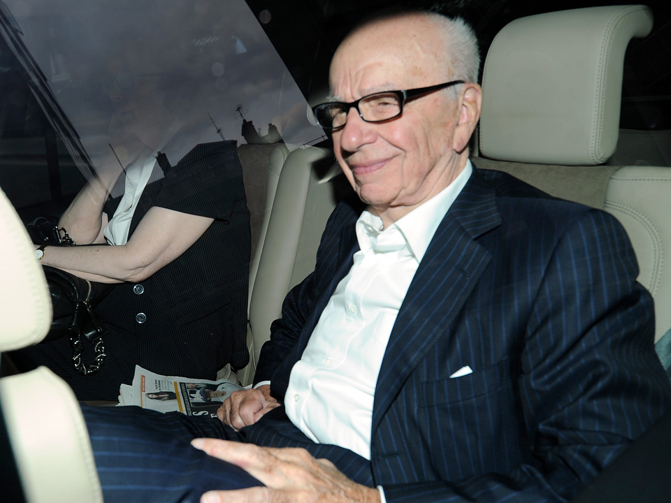 Ultima luptă a lui Rupert Murdoch: hărţuit de contestatari, unul dintre cei mai bătrâni CEO din lume nu se predă