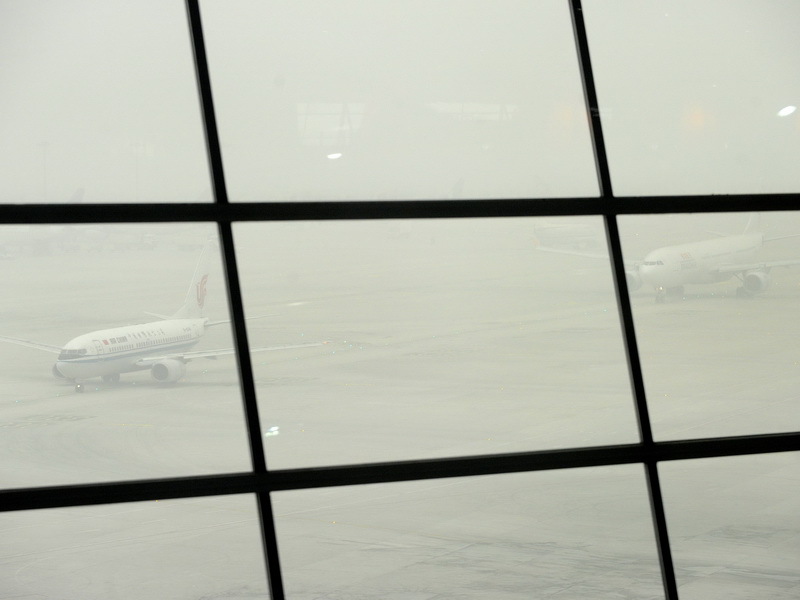 China interzice operatorilor aerieni să se alăture programului UE de reducere a emisiilor de carbon