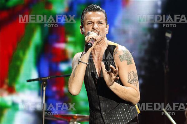 Concertul Depeche Mode de la Bucureşti: peste 50.000 de fani au asistat la un show vibrant pe Arena Naţională 