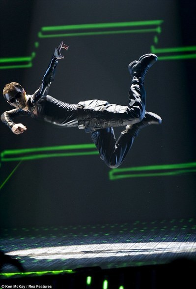 Românul "Matrix" s-a calificat în finala "Britain's got talent" cu cele mai multe voturi din partea publicului