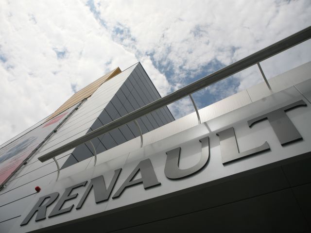Renault vrea să relanseze brandul Alpine pentru a concura Porsche