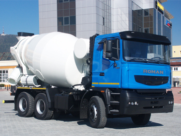 Roman Braşov pregăteşte două noi generaţii de camioane