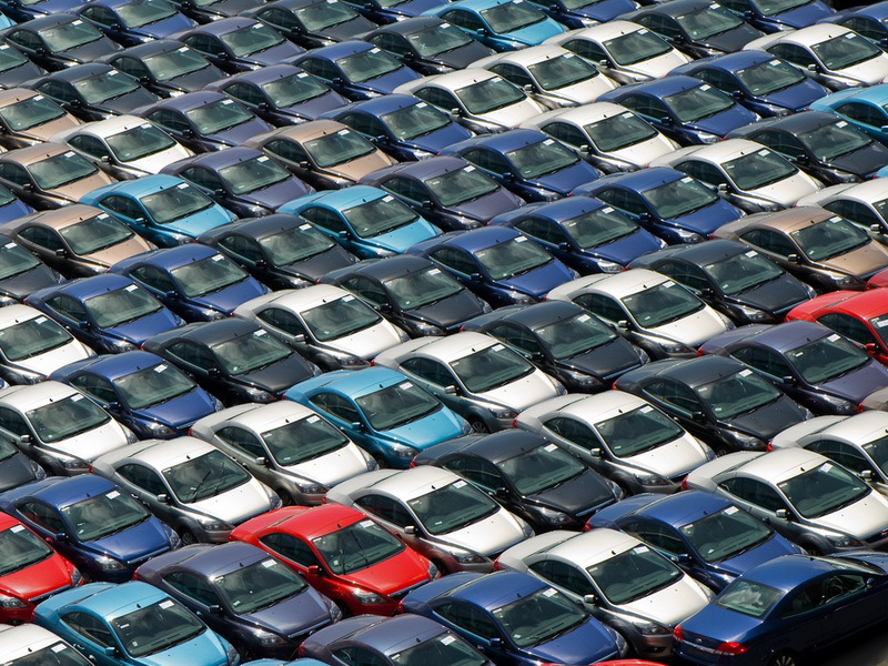 Piaţa auto din România a scăzut în primele 11 luni cu 7,1%