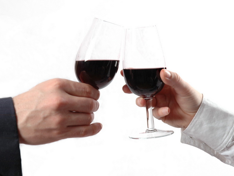 Beneficiile vinului roşu pentru sănătate