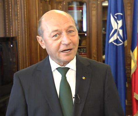 Băsescu: I-am scris lui Ponta despre cei patru demnitari cercetaţi de ANI. Vizam şi o remaniere