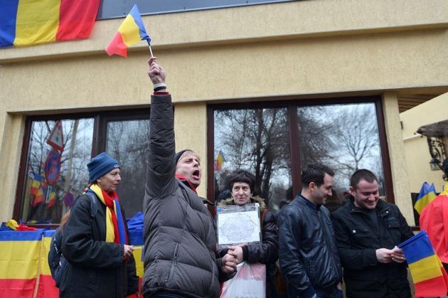 EUobserver: Nu e nimeni vinovat pentru problemele Europei? Alegeţi un român!
