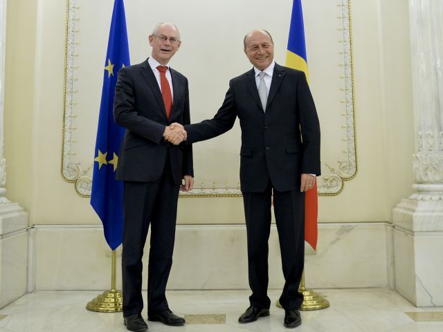 Preşedintele Consiliului European, Herman Van Rompuy, spune că va conlucra pentru a ajunge la un progres pentru aderarea României la Schengen