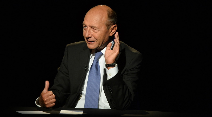 Băsescu: Nu am informaţii despre vreun politician care "a luat bani" de la Roşia Montană