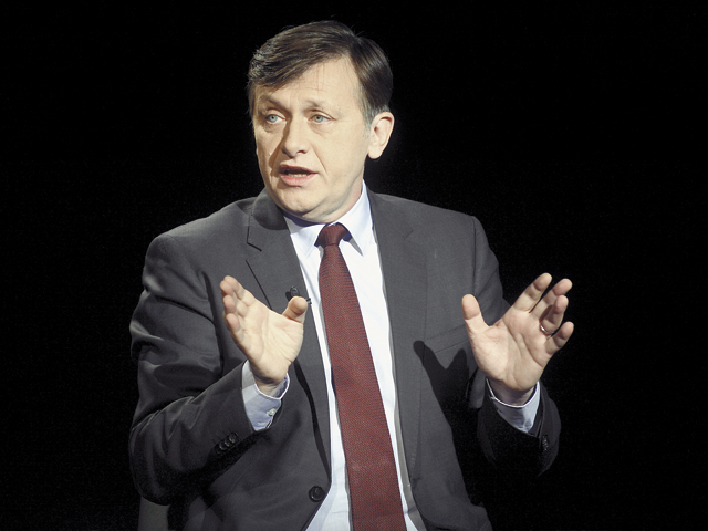 Antonescu: Vorbim de suspendarea lui Băsescu doar dacă procurorul general reclamă presiuni