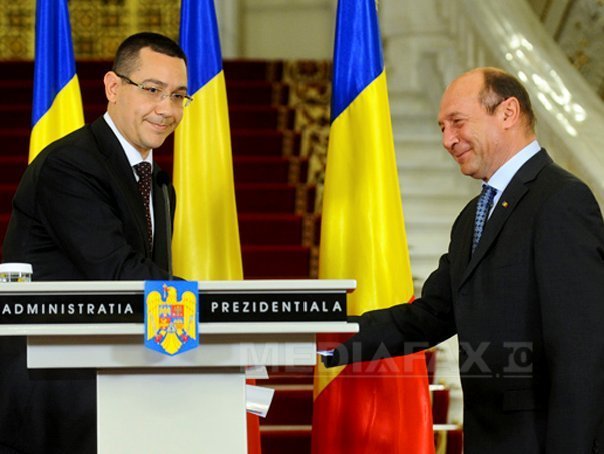Ponta a plecat la Palatul Cotroceni, pentru o discuţie cu Băsescu 