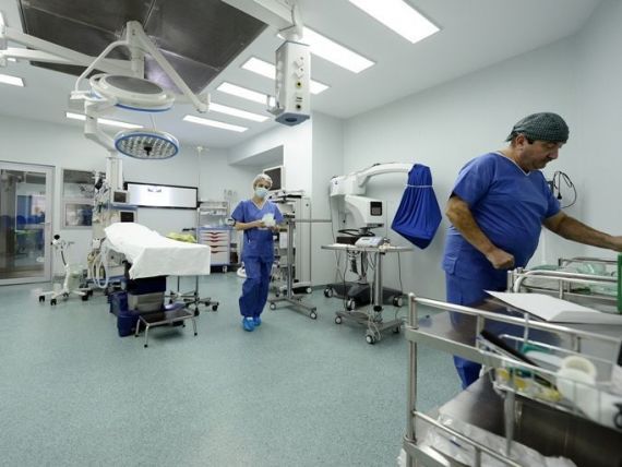 Medicii, atraşi la spitalele din străinătate cu salarii de 10 ori de mari decât în România