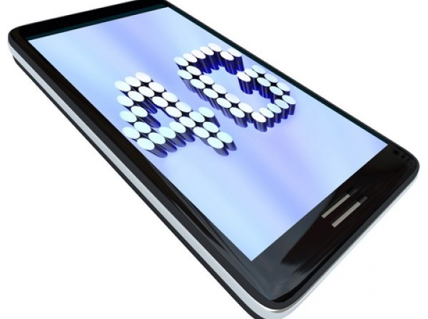 Nu vă grăbiţi să cumpăraţi telefoane 4G. Tehnologia va fi lansată în România de-abia peste 3-5 ani