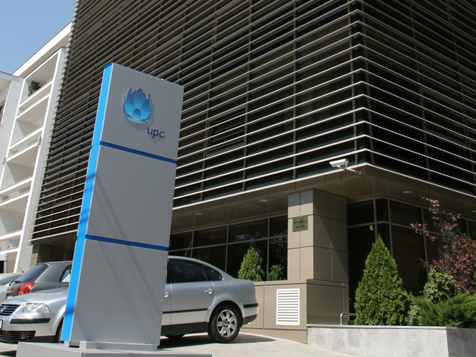Achiziţia UPC de către RCS&RDS 99% a căzut