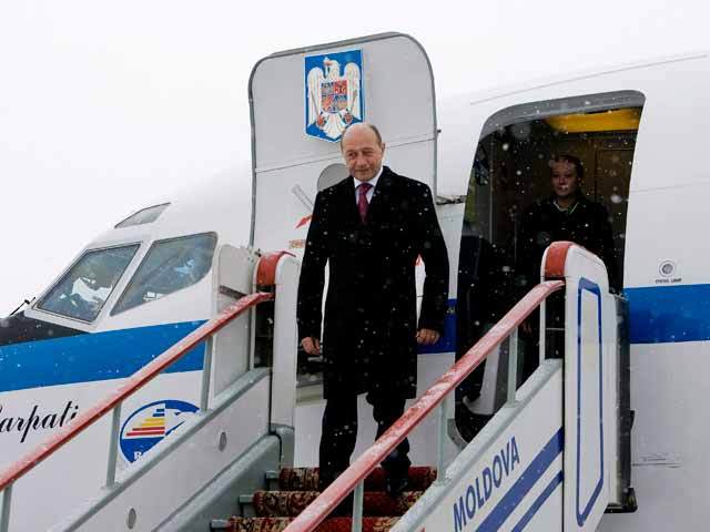 Preşedinţia a reziliat oficial contractul cu TAROM pentru avionul VIP
