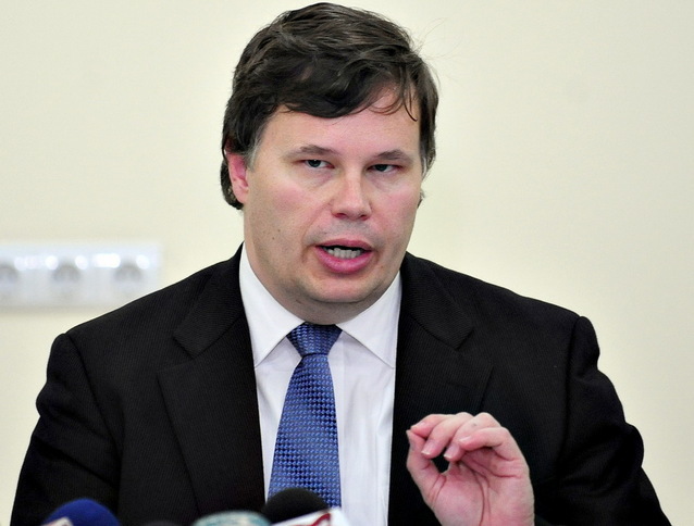 Franks: România poate accelera creşterea economică, dar cu reforme satisfăcătoare şi investţii solide