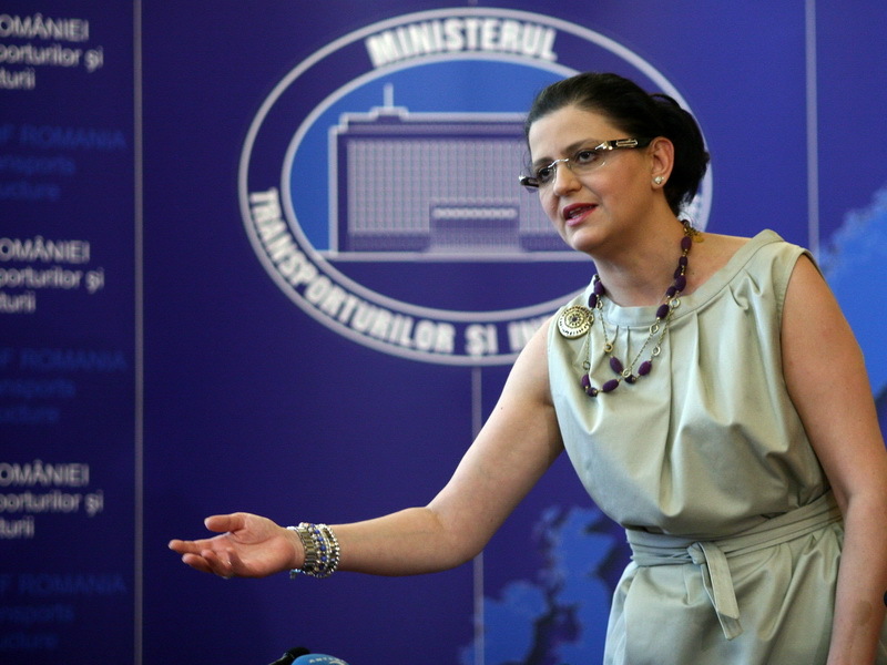 Ministrul Transporturilor, Anca Boagiu, audiată la DNA