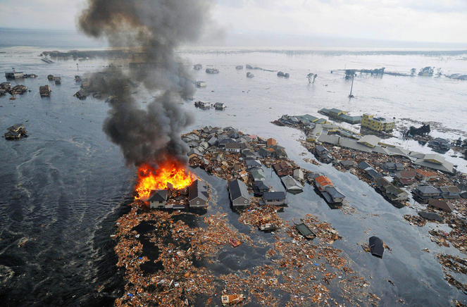 Un an de la catastrofa din Japonia. Ce dezastru producea valul tsunami
