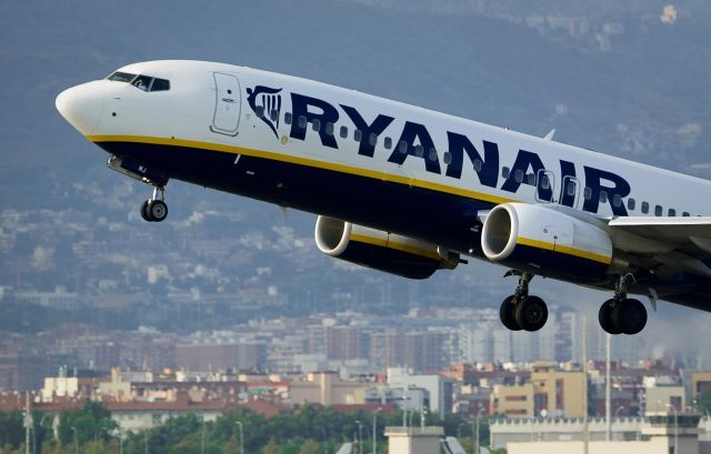 Ryanair va opera din aprilie pe Aeroportul Internaţional "Transilvania" din Târgu Mureş