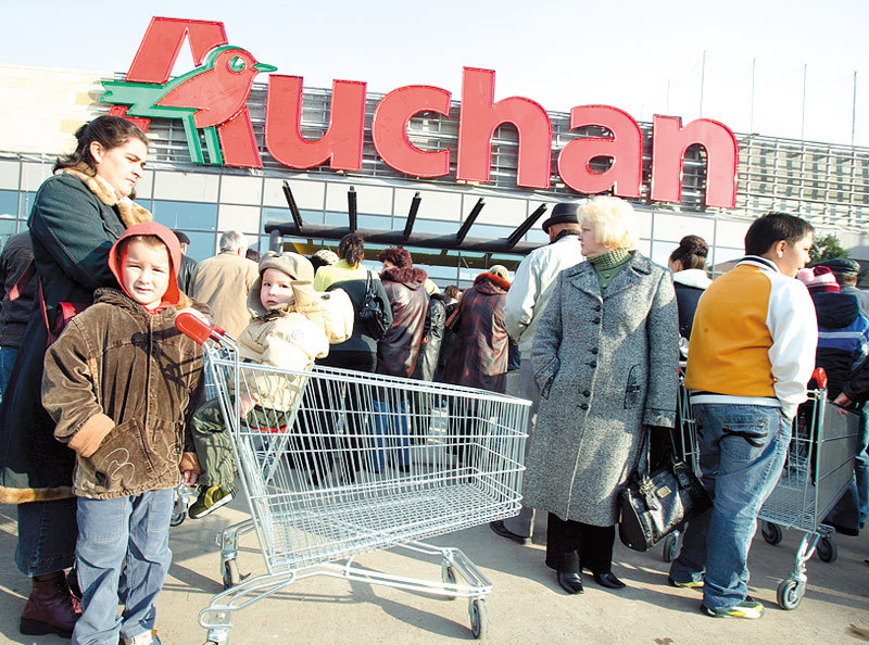 Magazinele Auchan vor primi o majorare de capital de 18,6 mil. euro