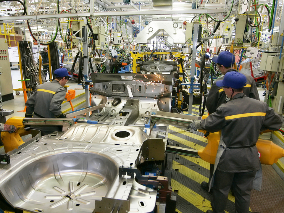 Compania germană Rochling investeşte 9 mil. euro într-o fabrică de componente auto la Piteşti