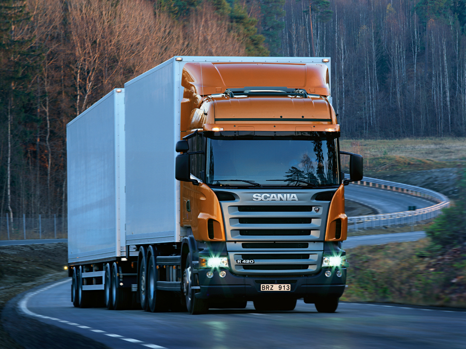 Scania: Vânzările de camioane grele se vor dubla în acest an, la 3.800 de unităţi