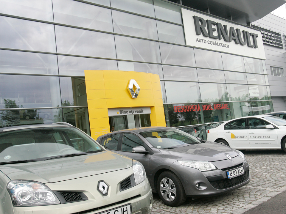 Grupul Renault integrează într-o singură companie vânzarea mărcilor Dacia, Renault şi Nissan