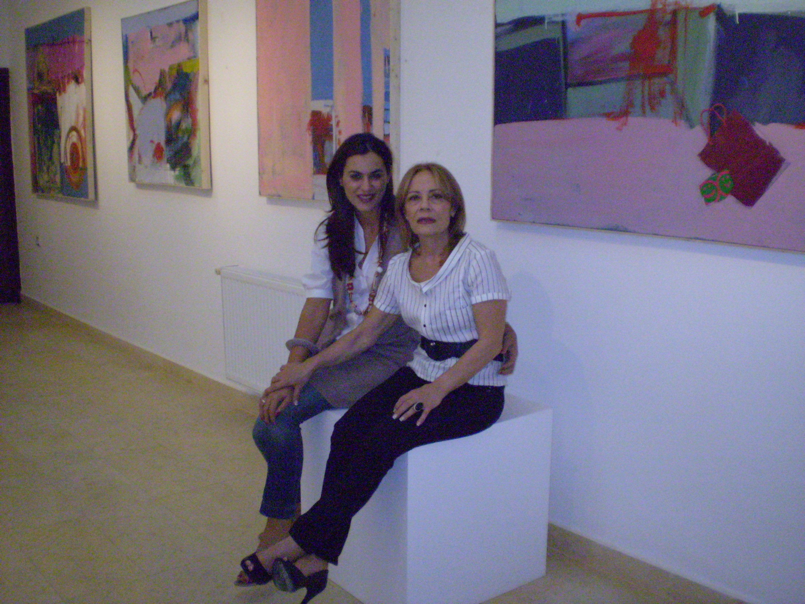 Eleni Skiadopoulou: „În ianuarie 2012 vom vernisa o expoziţie greco-română”/ de Elena Lazăr
