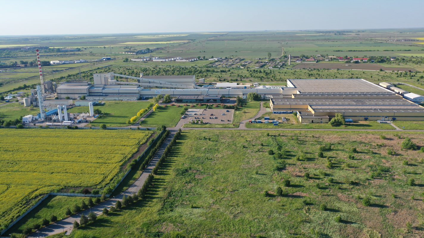 (P) ENGIE va construi cel mai mare parc fotovoltaic on-site din România pentru fabrica de sticlă a Saint-Gobain din Călăraşi