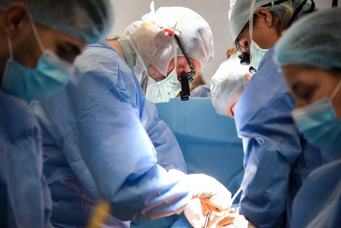 Tratament complex pentru un bărbat cu mai multe probleme grave de sănătate