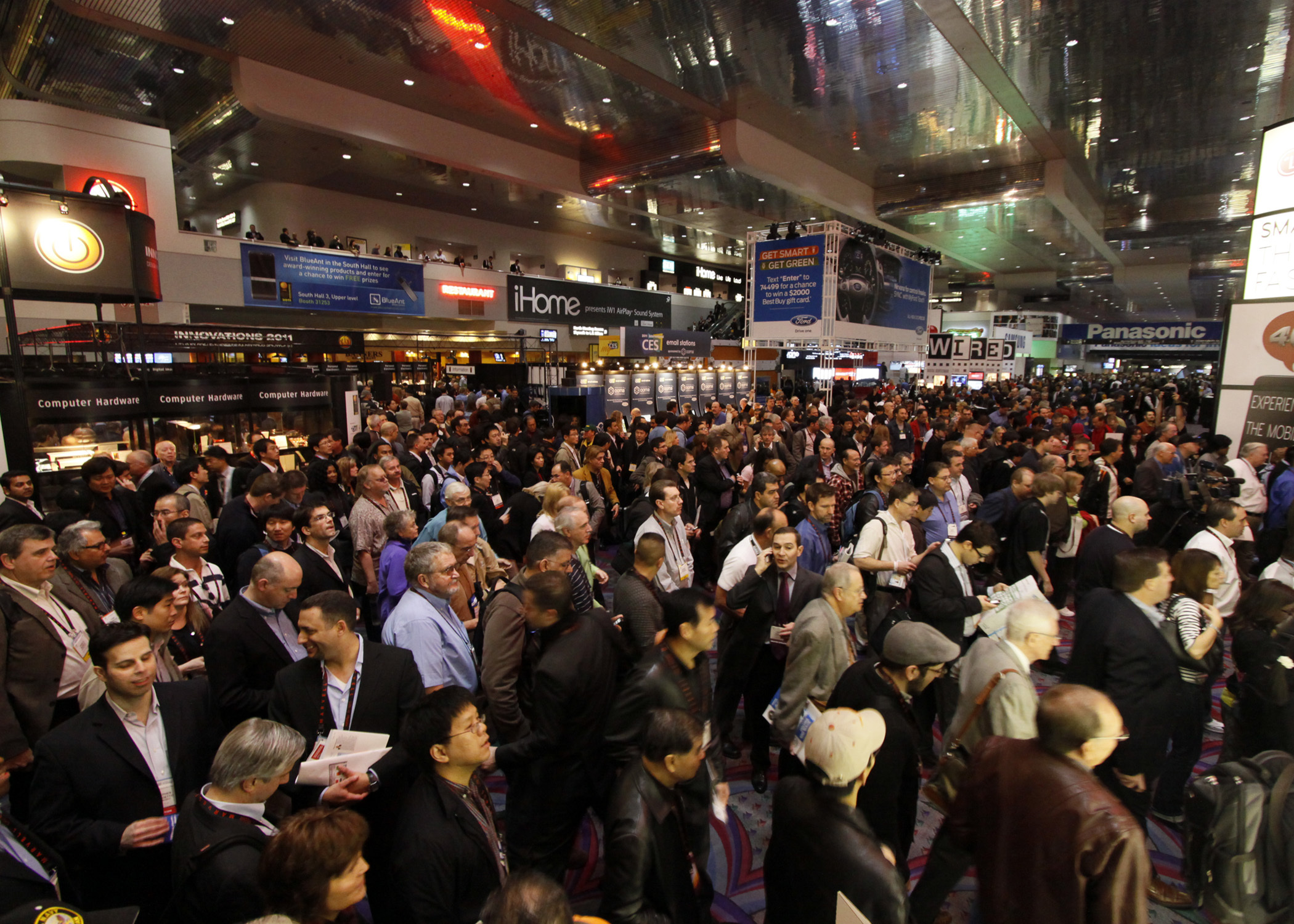  CES 2012: Cu ochii pe ultrabook-uri şi Google TV