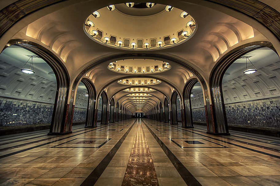 Cele mai spectaculoase staţii de metrou din lume. Galerie FOTO